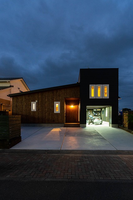 玄関にあると便利な収納とは？